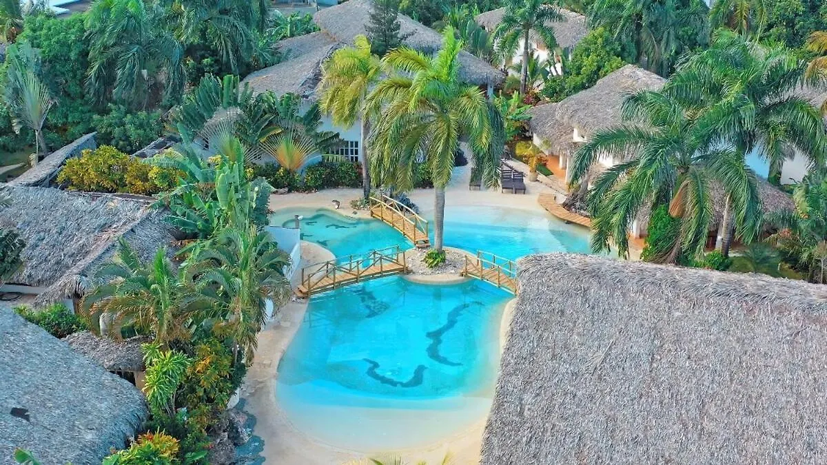 Guest-Room 1 Palmeras with a pool in لاس غاليراس 0*,  جمهورية الدومينيكان